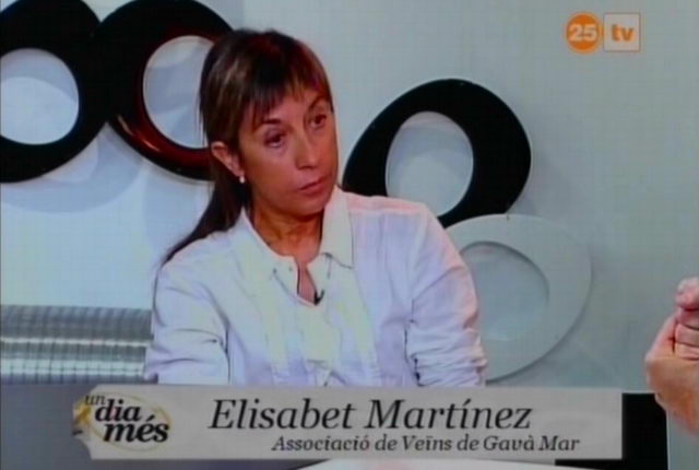 La presidenta de l'AVV de Gav&agrave; Mar (Elisabet Mart&iacute;nez) entrevistada al programa "Un dia m&eacute;s" del canal de televisi&oacute; 25TV (18 de setembre de 2007)